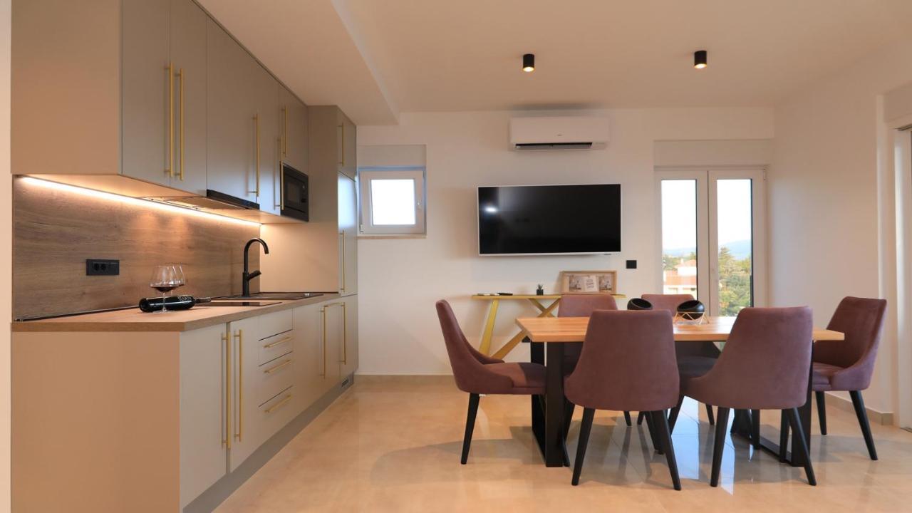 Adastra Apartments 马斯莱尼察 外观 照片