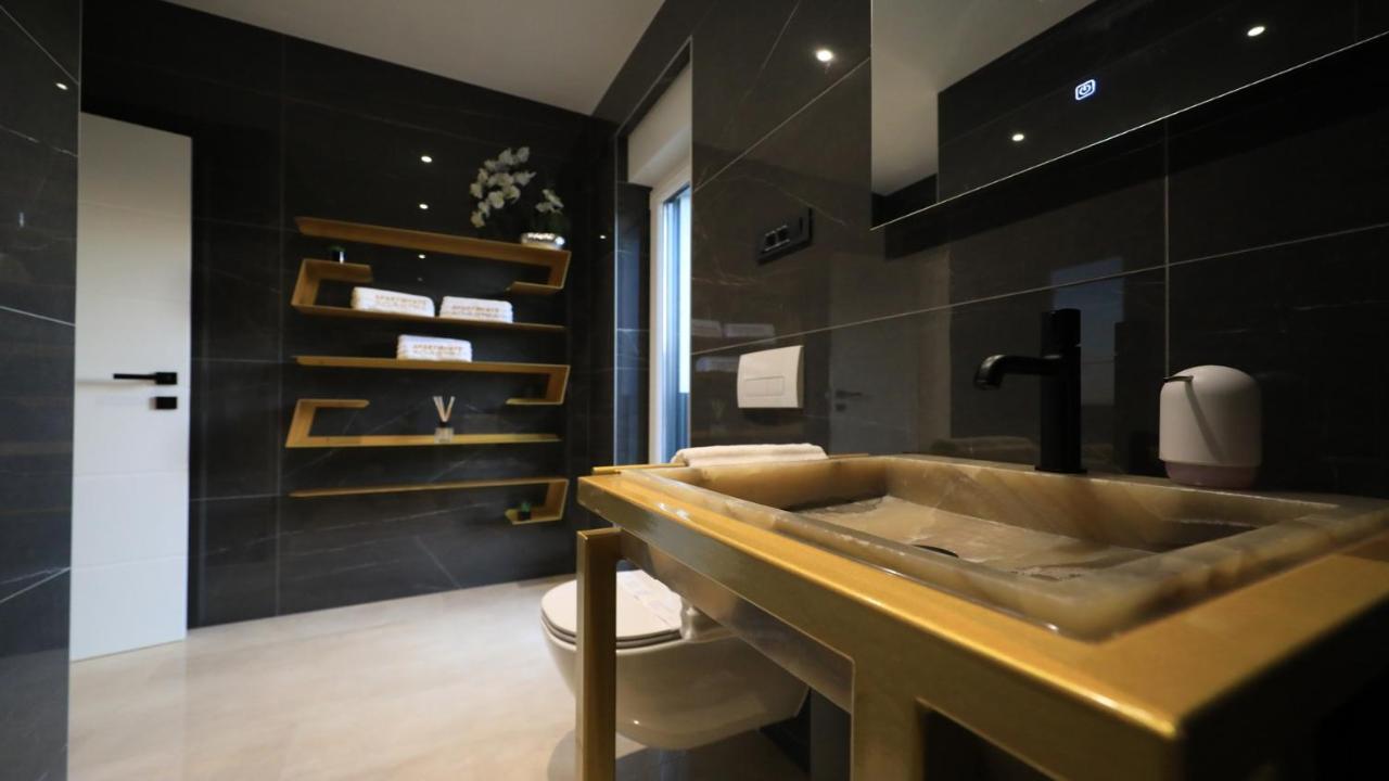 Adastra Apartments 马斯莱尼察 外观 照片