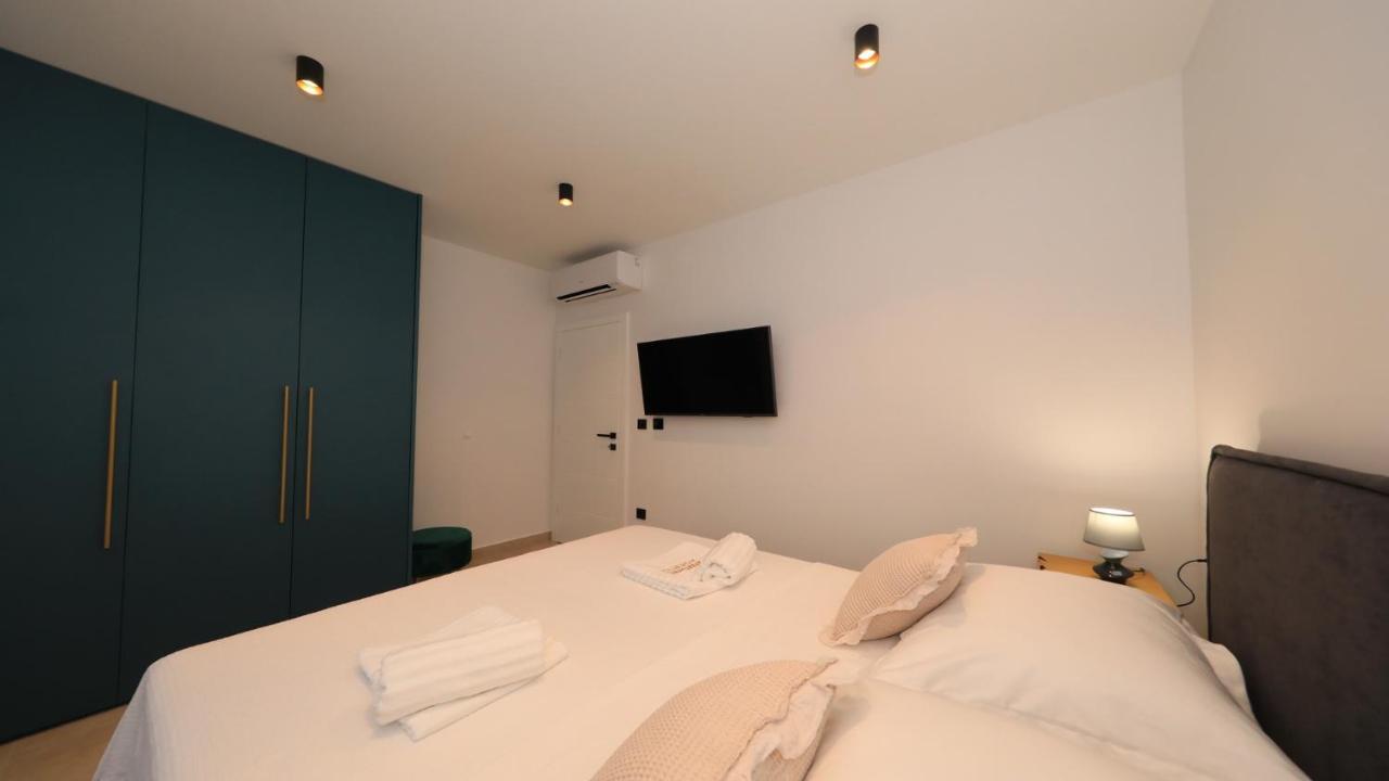 Adastra Apartments 马斯莱尼察 外观 照片